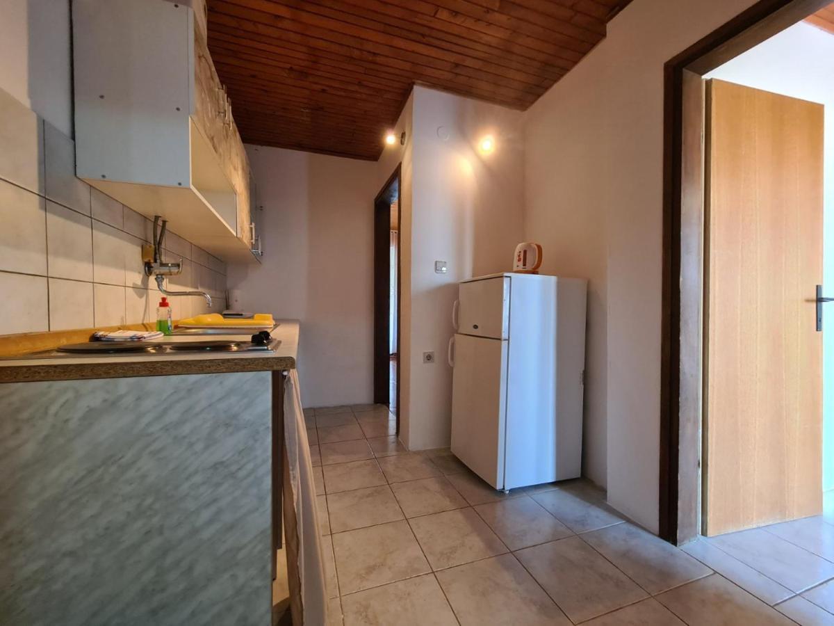 Apartments Zlatko 1397 Štinjan Esterno foto
